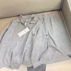 ALO Yoga Heather Gray Lounge Set